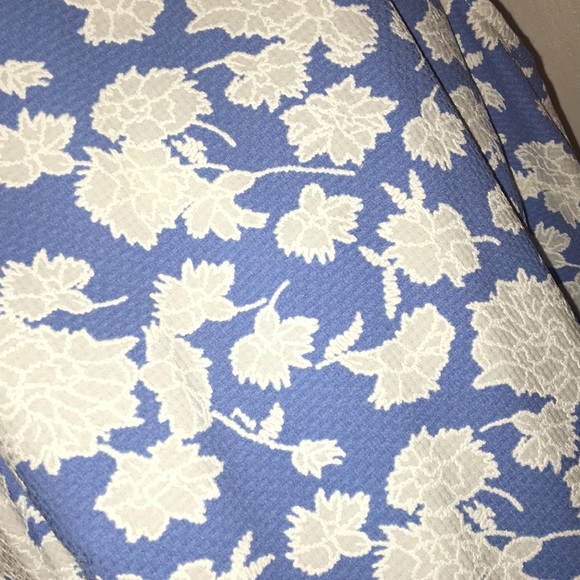 Mockkk neck 🌚 - Picture 3 of 4